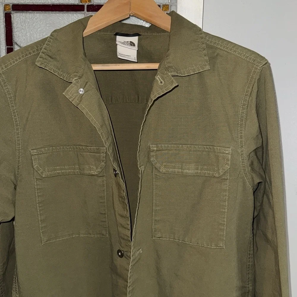 The North Face Battlement Jacket Size Small